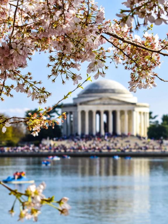 私たちは、首都圏USAを探るように誘う。 | Capital Region USA